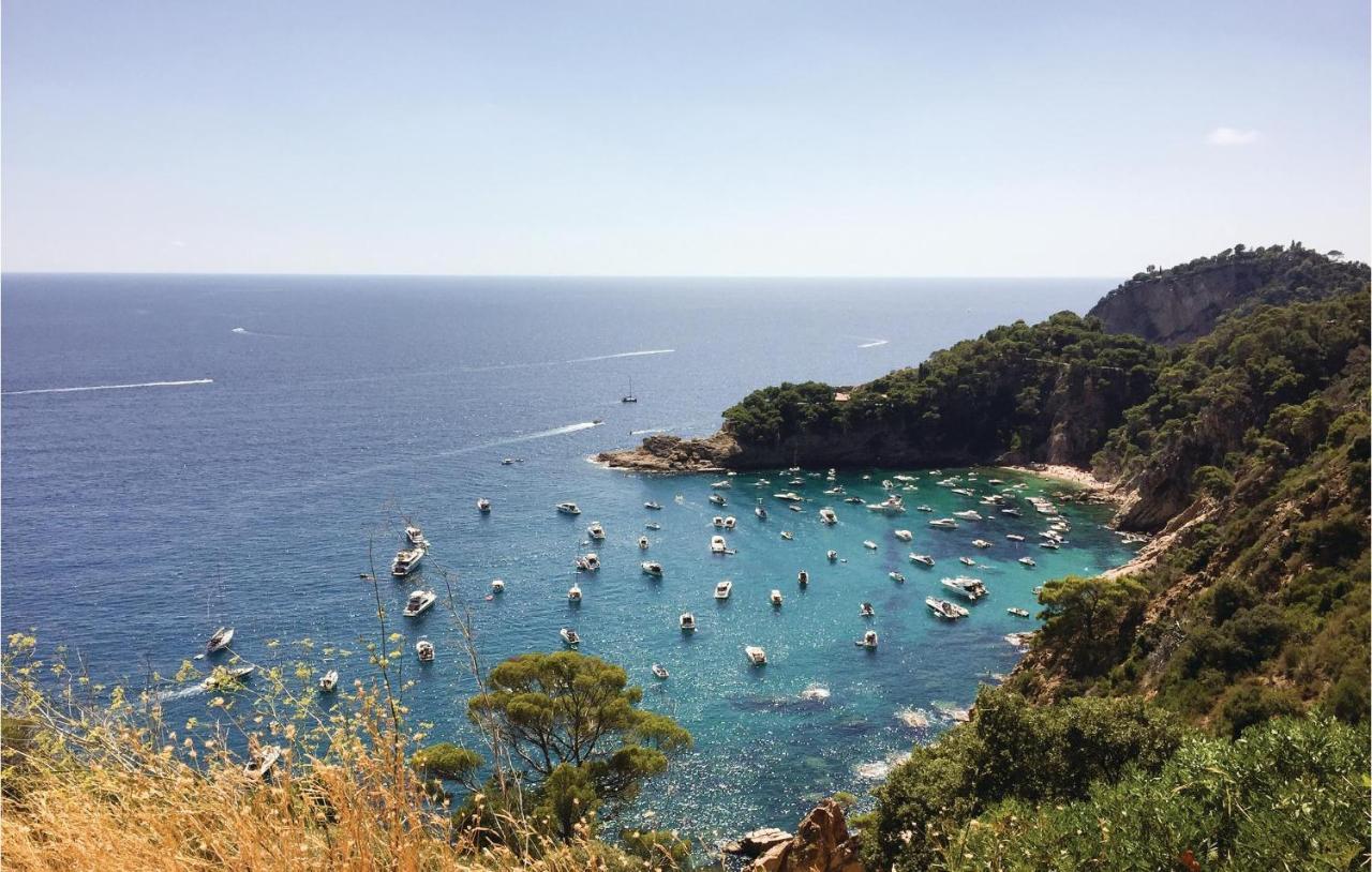 3 Bedroom Gorgeous Apartment In Tossa De Mar Bagian luar foto